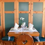Hotel Kohlern 1130 M 3*