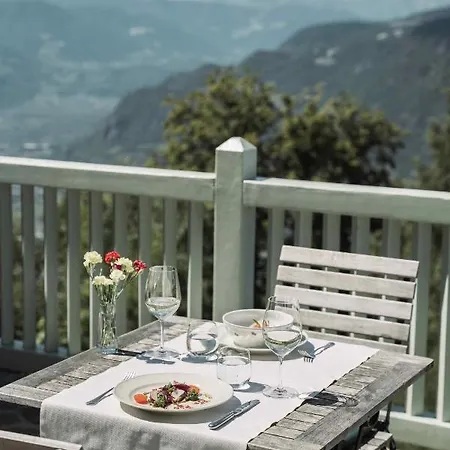 Hotel Kohlern 1130 M 3*