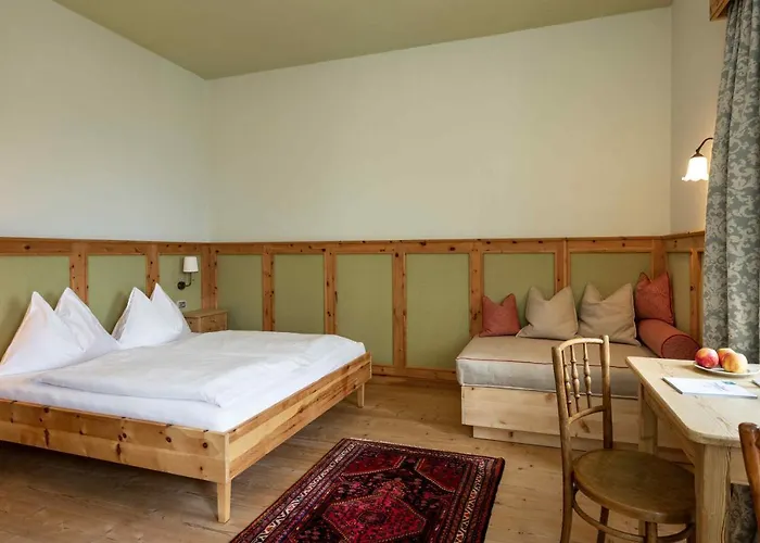 Hotel Kohlern 1130 M